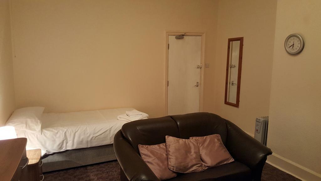 Station Hotel Hucknall Exteriör bild